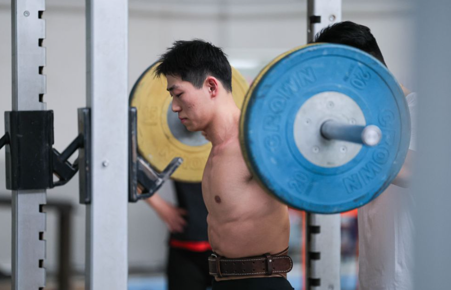 畅享九游娱乐手机端游戏乐趣